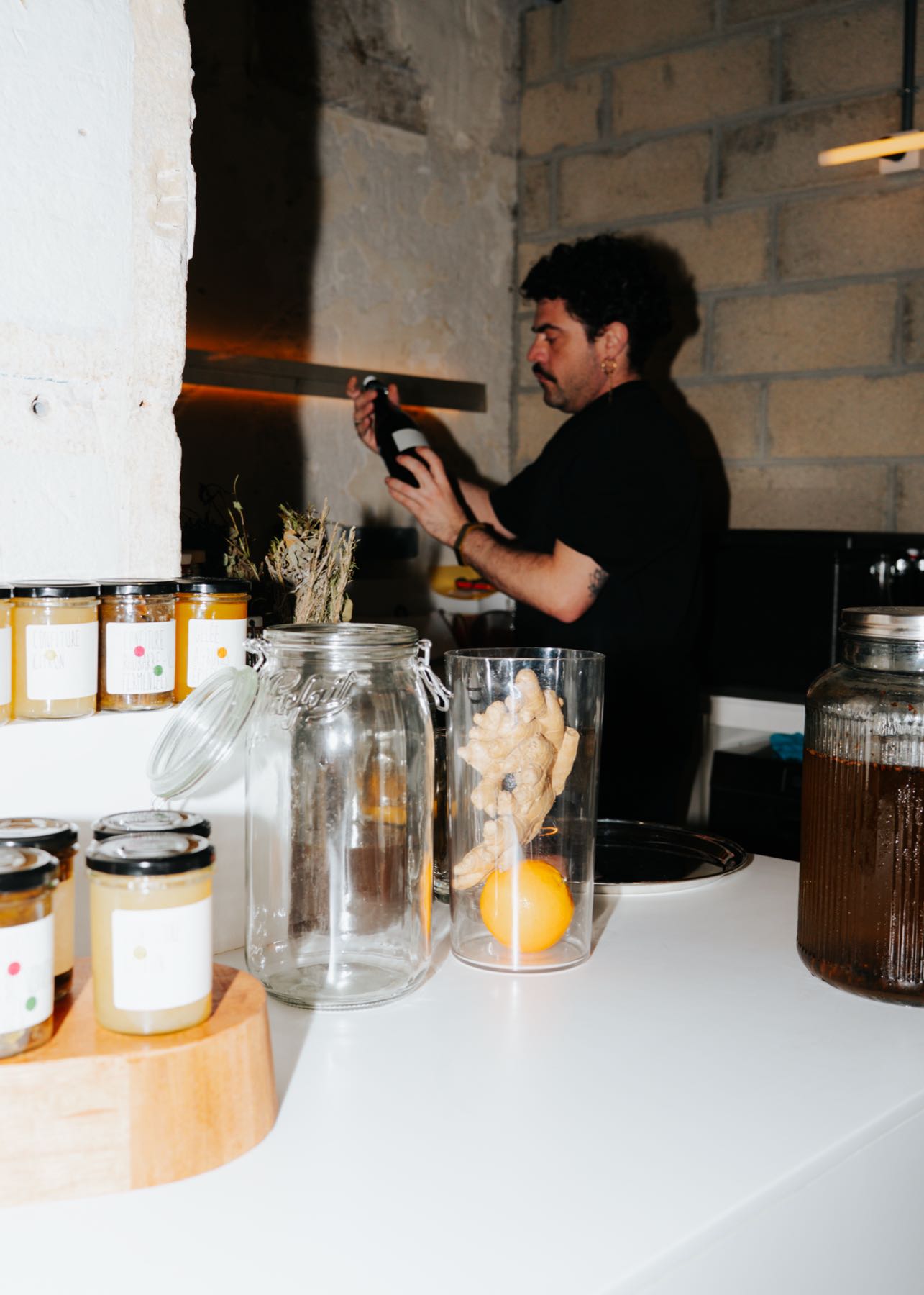 Le bar de création Syssy, chez les Plombiers